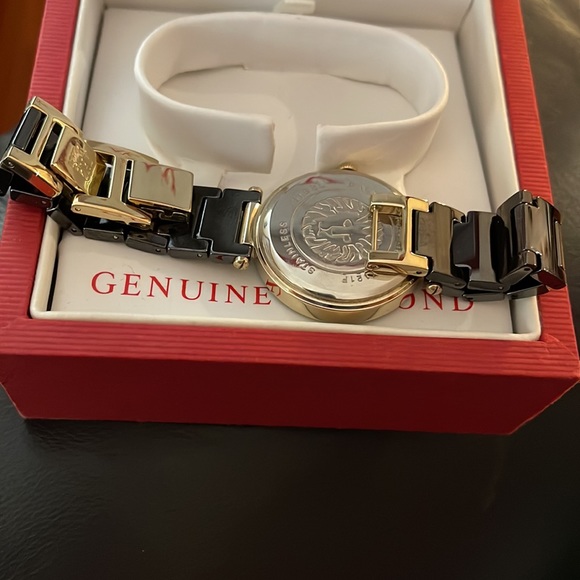 Beautiful New Diamond Anne Klein Gold & Black Watch.  GREAT CHRISTMAS PRESENT - Picture 9 of 10